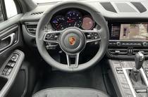 Porsche Macan Base