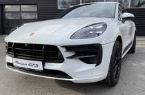 Porsche Macan Base