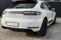 Porsche Macan Base