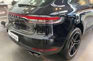 Porsche Macan Base