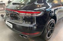 Porsche Macan Base