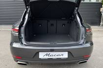 Porsche Macan Base