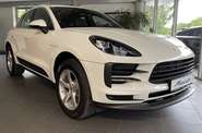 Porsche Macan Base