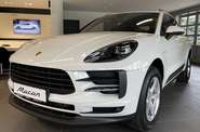 Porsche Macan Base