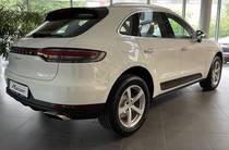 Porsche Macan Base