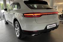 Porsche Macan Base