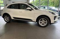 Porsche Macan Base