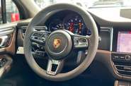 Porsche Macan Base