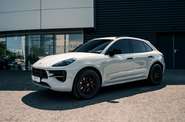 Porsche Macan Base