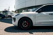 Porsche Macan Base