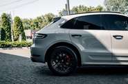 Porsche Macan Base