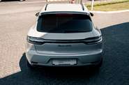 Porsche Macan Base