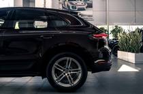 Porsche Macan Base