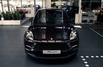 Porsche Macan Base