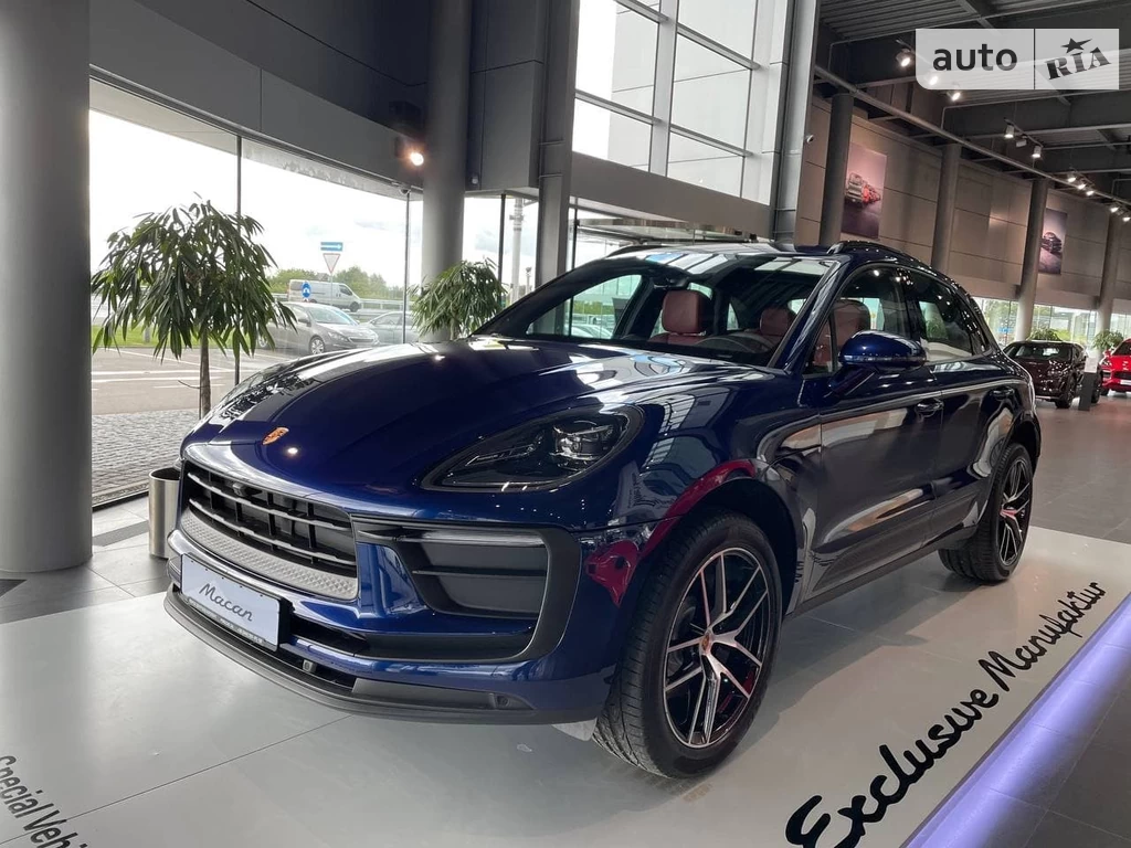 Porsche Macan Base