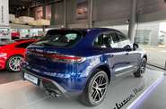 Porsche Macan Base