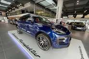 Porsche Macan Base