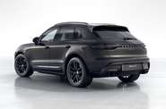 Porsche Macan Base