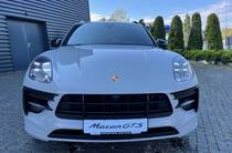 Porsche Macan Base