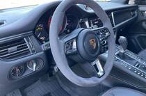 Porsche Macan Base