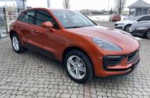 Porsche Macan Base