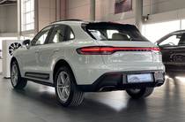 Porsche Macan Base