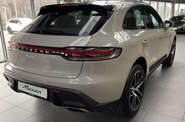 Porsche Macan Base