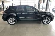 Porsche Macan Base