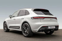 Porsche Macan Base