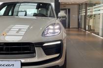 Porsche Macan Base