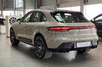 Porsche Macan Base