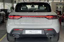 Porsche Macan Base