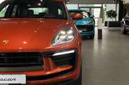 Porsche Macan Base