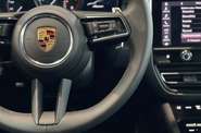 Porsche Macan Base