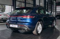 Porsche Macan Base