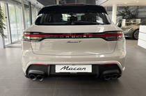 Porsche Macan Base