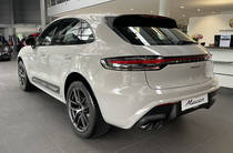 Porsche Macan Base