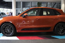 Porsche Macan Base