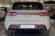 Porsche Macan Base