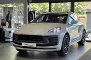 Porsche Macan Base