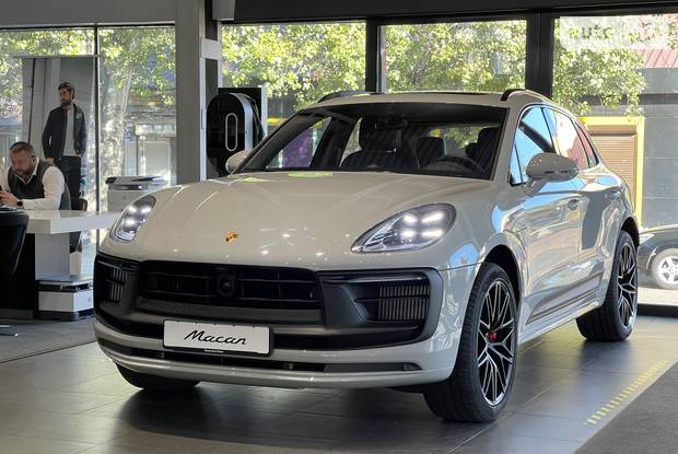 Porsche Macan Base