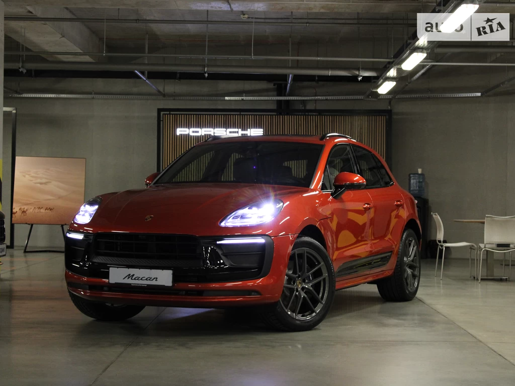 Porsche Macan Base