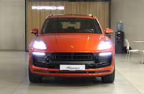 Porsche Macan Base