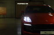 Porsche Macan Base