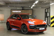 Porsche Macan Base