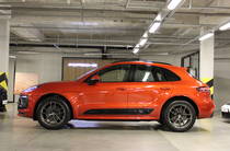 Porsche Macan Base