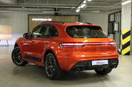 Porsche Macan Base