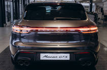 Porsche Macan Base