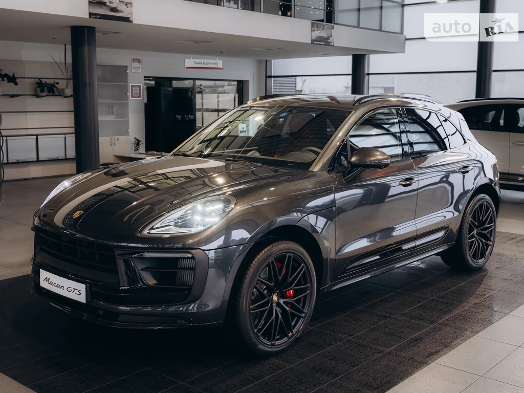 Porsche Macan Base