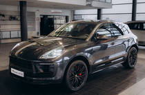 Porsche Macan Base